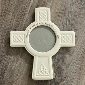 Russ Cream Cross-Shaped Photo Frame